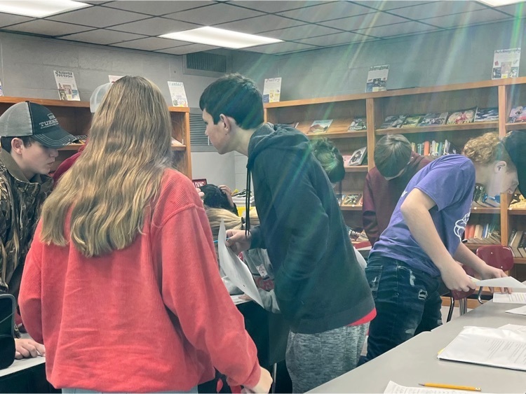 Students in Mrs. Carrie’s 8th grade preAP literacy class participated in debate over a real world topic. Teams developed claims, located evidence from research, considered counterclaims, and disproved theories through rebuttal. 